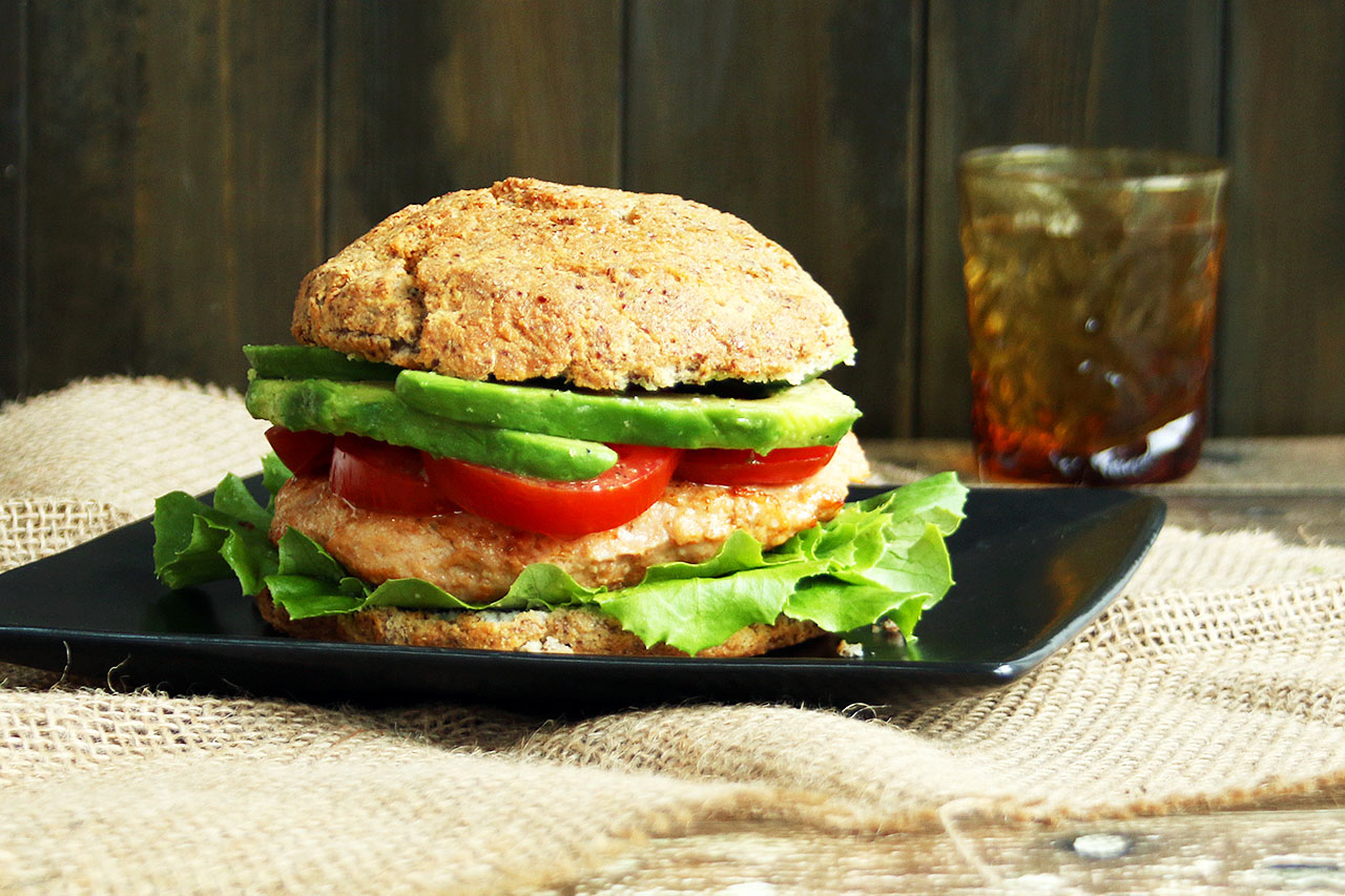 Low-carb Chicken Burgers